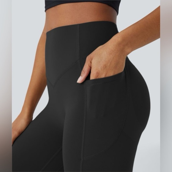 SoCinched High Waisted Scrunch Butt Tummy Control Pocket Shaping leggings - Picture 4 of 8